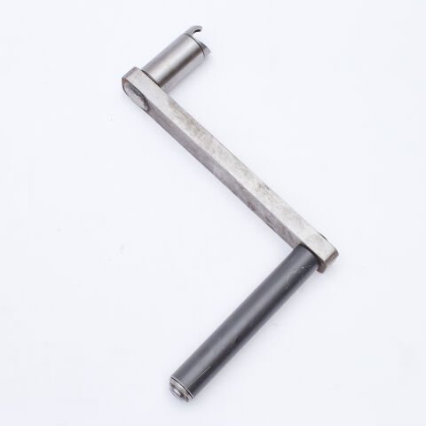 ÇALIŞTIRMA KOLU 820