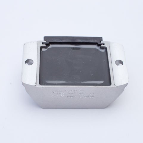 VOLTAJ REGULATÖRÜ (MARŞLI 6 ÇIKIŞ)-(ORJ)